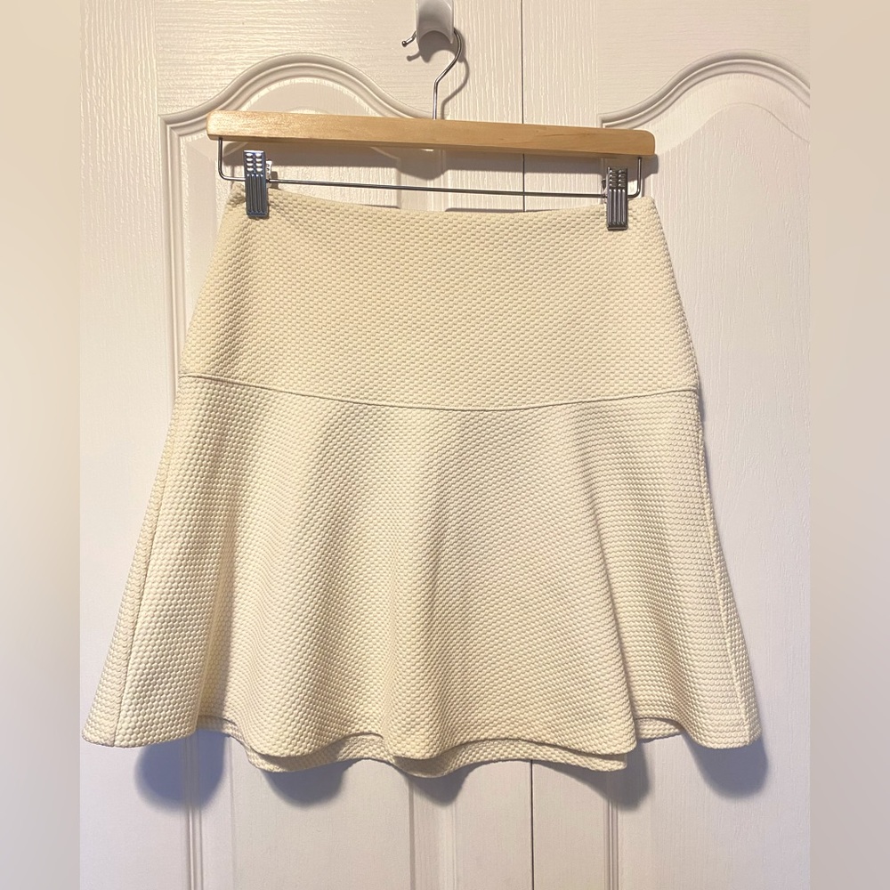 Banana Republic White Mini Skirt Size 25/0